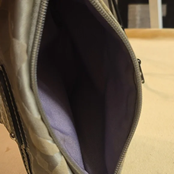 Coach Silver and Gray Wristlet - Picture 7 of 9